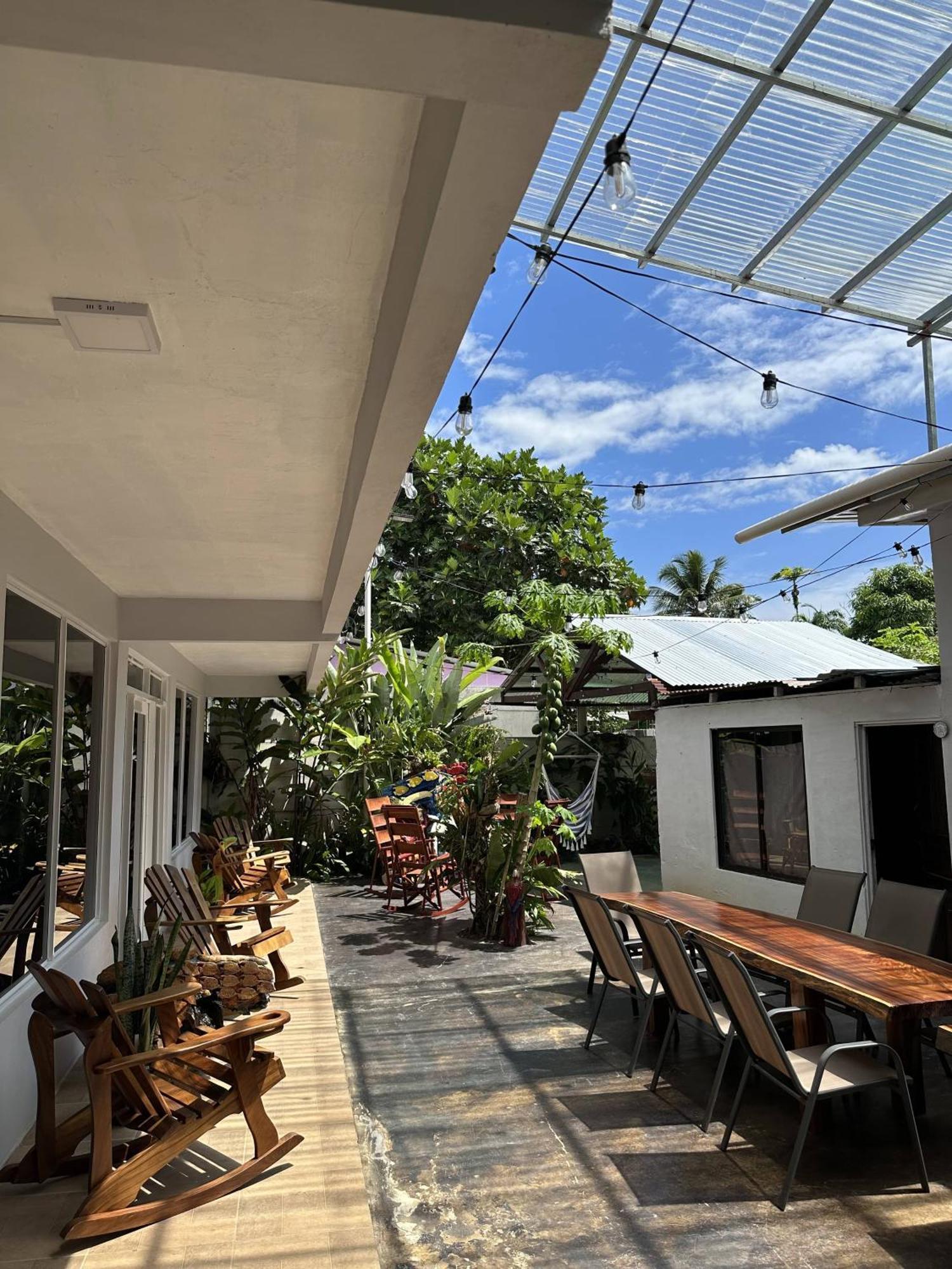 Hotel Serendipity Tortuguero Exterior photo